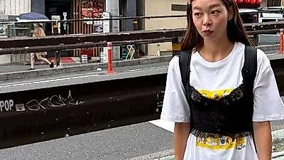 Song Hae Na gây ấn tượng với thời trang đường phố Nhật Bản đầy phá cách