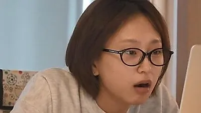 Ryu Hye-young to Appear on Home Alone, Showing Her Life in an Old Apartment After Rising …