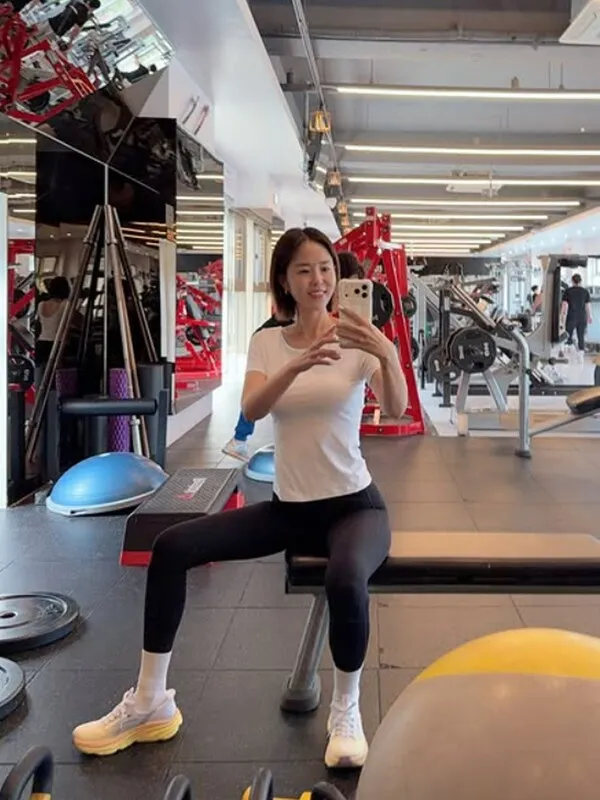 Koyote's Shinji Maintains Radiant Smile Despite 42kg Weight and 50-Year-Old Body