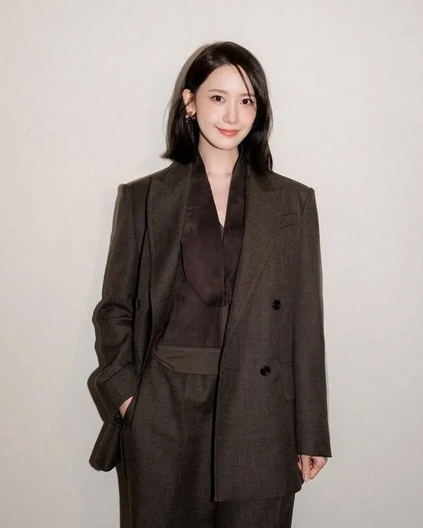 Im Yoon-ah becomes the face of Max Mara, captivating Milan in a single suit