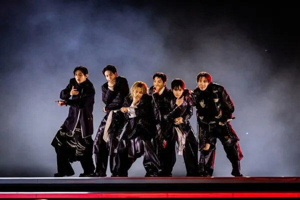 BTS、ビルボード200で10位を維持!14週連続でメインチャート上位にランクイン