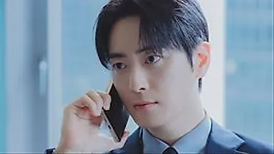 Lee Joon Hyuk hóa thân thành nhân viên văn phòng trúng số vẫn đi làm
