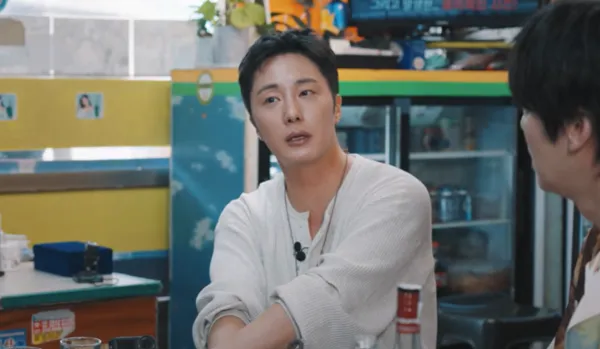 Jung Il-woo: "Lẽ ra tôi nên đăng ký bản quyền cho món cà phê Dalgona đã gây bão toàn thế giới"