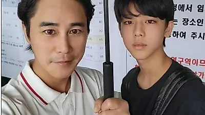 Con trai Jung Tae-woo từng là thực tập sinh Hybe chọn con đường học vấn mới