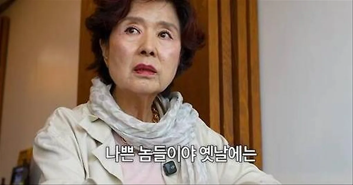 Yoon Mi Ra tiết lộ 'địa ngục tài trợ' nhắm vào các nữ diễn viên trẻ