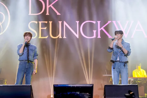Seventeen's DK and Seungkwan Deliver Perfect Performance at La Rotonde