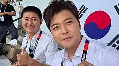 Jeon Hyun Moo gây tranh cãi khi lần đầu làm bình luận viên World Cup: Khen hay chê?