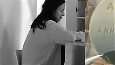 Lee Sang-soon vắng mặt tại radio 8 ngày liên tiếp, Lee Hyori bình yên tại phòng tập yoga