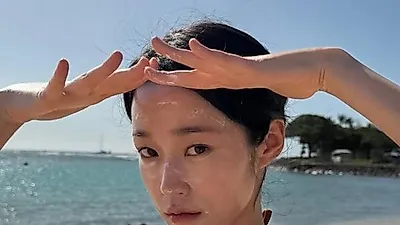 Roh Yoon Seo shows off bold bikini look in Hawaii