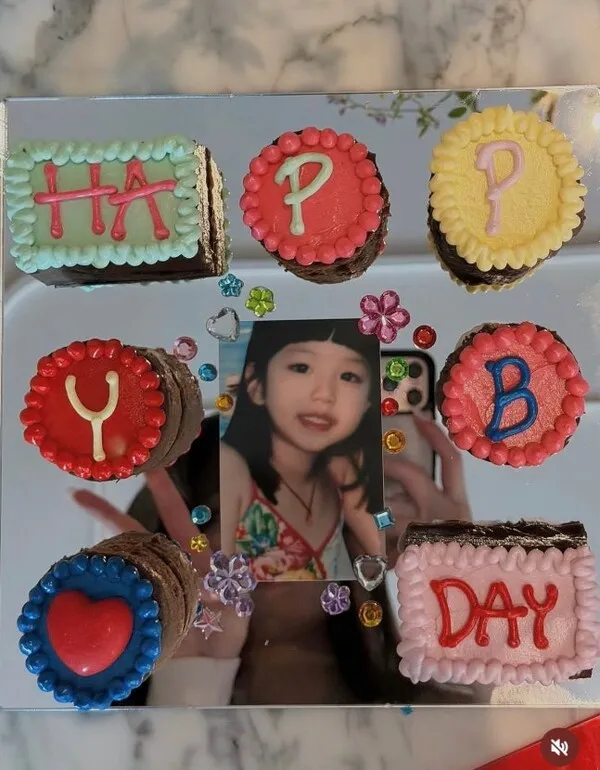 Brands Flood Jang Won-young With Gifts for Her 22nd Birthday: 'Today is Fairy Day'