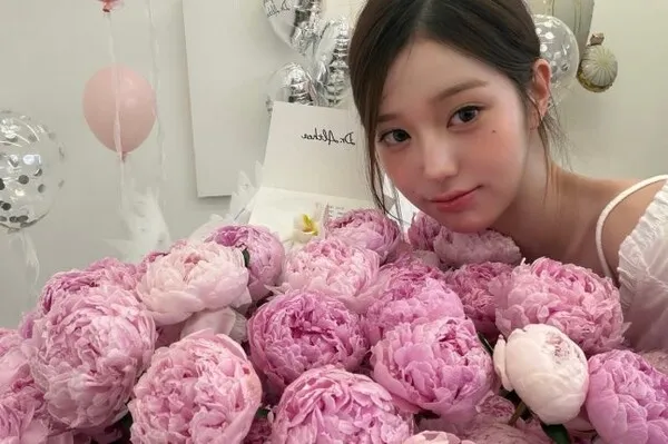 Brands Flood Jang Won-young With Gifts for Her 22nd Birthday: 'Today is Fairy Day'