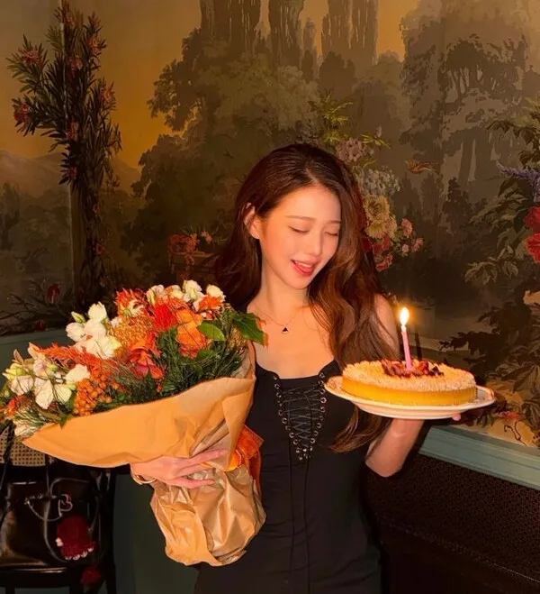 Brands Flood Jang Won-young With Gifts for Her 22nd Birthday: 'Today is Fairy Day'
