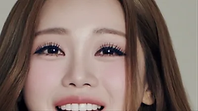 Hong Ji-yun donates full 'King of Singers 3' prize money to fulfill promise to fans