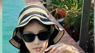 Ki Eun Se khoe vóc dáng bikini quyến rũ ở tuổi 43