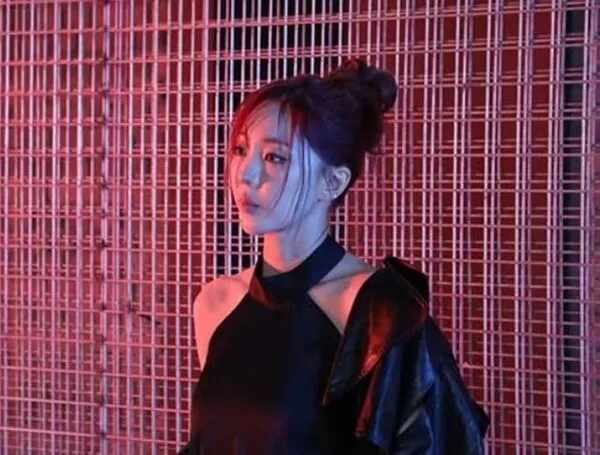 Sự thay đổi của Lee Bo-ram (SeeYa): 'Không chỉ là sự lột xác của phụ nữ, mà còn là trách nhiệm'