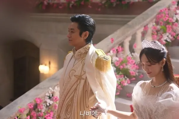 Shin Min-a and Ju Ji-hoon to Star in Live-Action Fantasy Adaptation 'Remarried Empress'