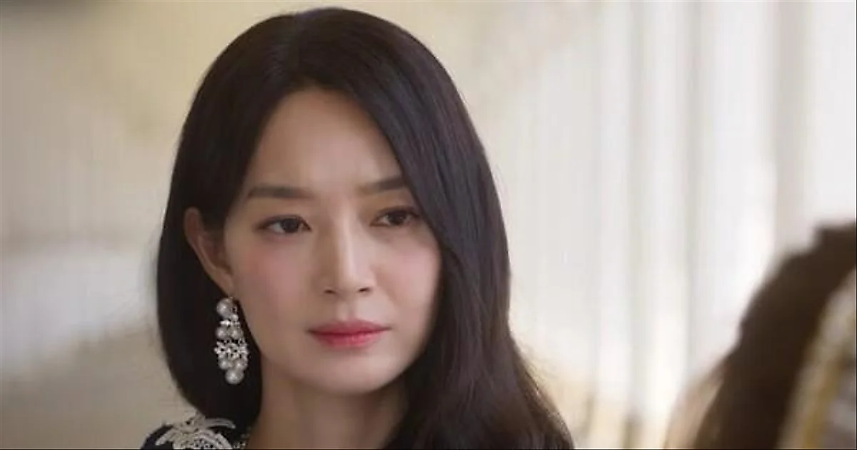 Shin Min-a and Ju Ji-hoon's 'The Remarried Empress' teaser released