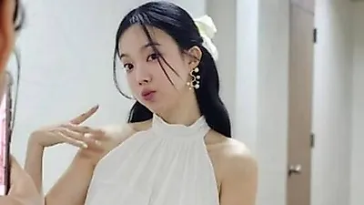 Kim Na-heeの「紹介デートと結婚」を巡る論争：バラエティ番組の演出と現実の境界線