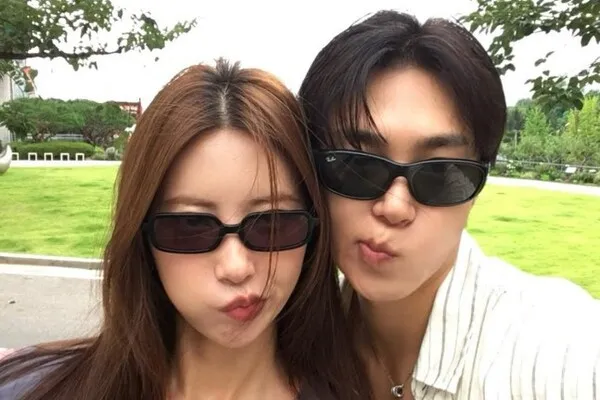 Ki Hee-hyun and Lee Sang-yoon's Unstoppable Affection—Overflowing on the Streets