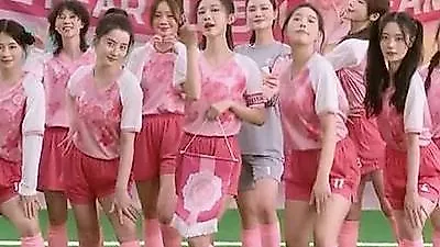 Phim 'Kung Fu Soccer' của Châu Tinh Trì gây tranh cãi vì chế giễu bóng đá nữ Hàn Quốc