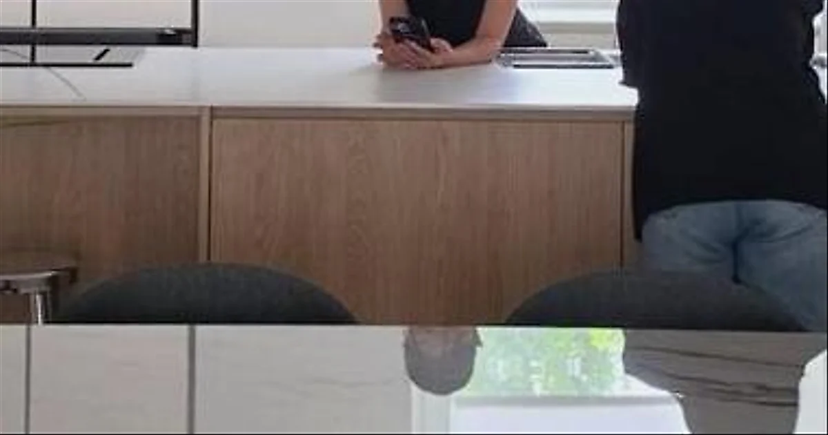 Lee Ji-hye downsizes to new home: "It's smaller, but I love it"