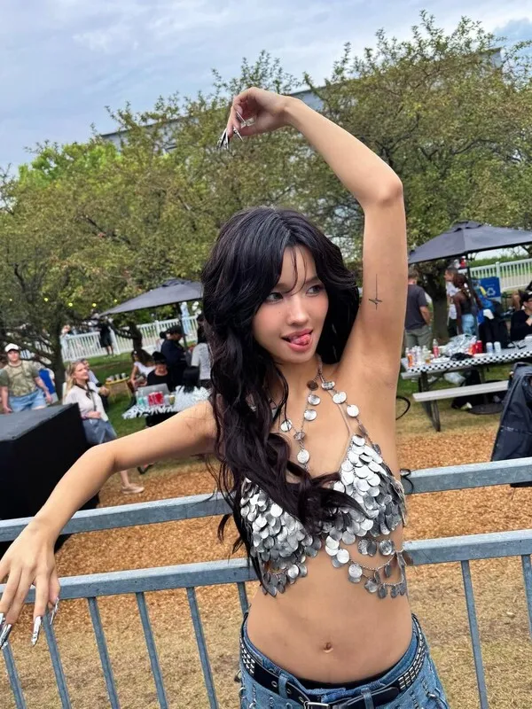 (G)I-DLE's Soyeon Shines at Lollapalooza as Producer and Leader