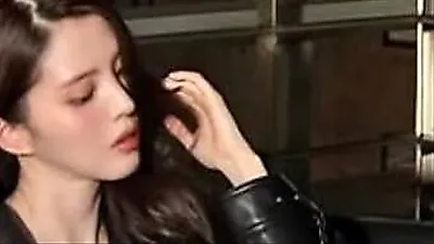 Han So-hee stuns in leather jacket, redefining fashion icon status
