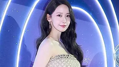 Im Yoon-ah secures 5th consecutive year as Blue Dragon Series Awards MC