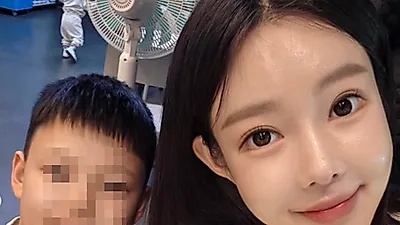 Ji Yeon-soo, vợ cũ của Eli (U-KISS), bắt đầu hành trình mới với công việc dạy học