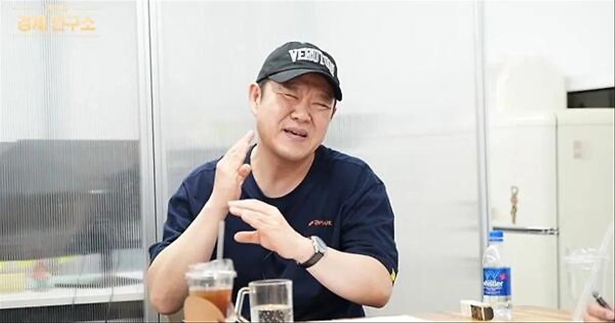 Kim Gu Ra lên tiếng về tranh cãi đậu xe sai quy định