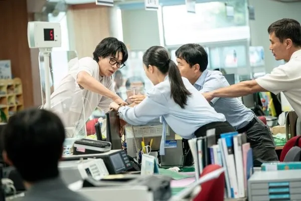 Truyền thuyết Hàn Quốc 'Chuột Đồng' vươn lên vị trí thứ 6 toàn cầu trên Netflix chỉ sau 4 ngày