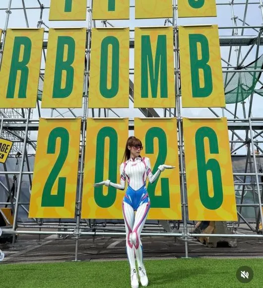 チェ・エナ、WATERBOMBで新鮮な衝撃―露出ではなくコンセプトで勝負
