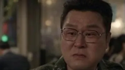 ユン・ギョンホ、ドラマ『金部長』視聴率15%突破で「13時間の黙言修行」を約束