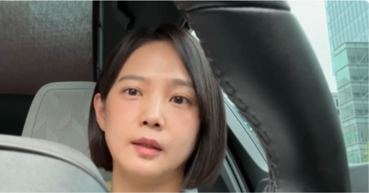 Ai là người nhắc nhở Yoon Seung-ah về 'phép lịch sự tối thiểu'?