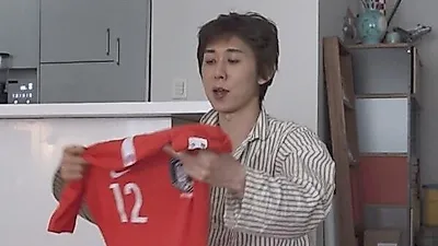Code Kunst Reveals Obsession with Football on Home Alone