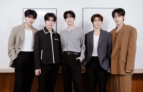 ZEROBASEONE to Reorganize as 5-Member Group, 4 Members to Form New Unit