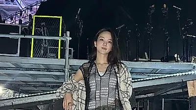 Song So-hee lột xác từ 'cô gái nhạc truyền thống' thành nghệ sĩ cá tính