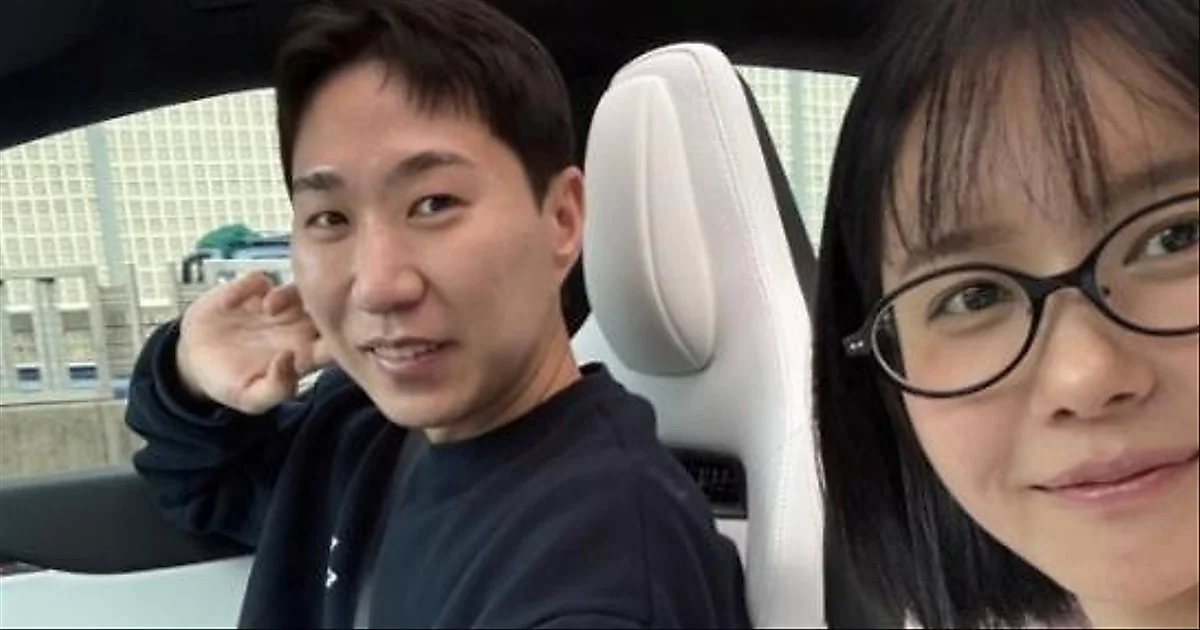 I Am SOLO's Ok-sun and dentist Gwang-su share romantic convertible date