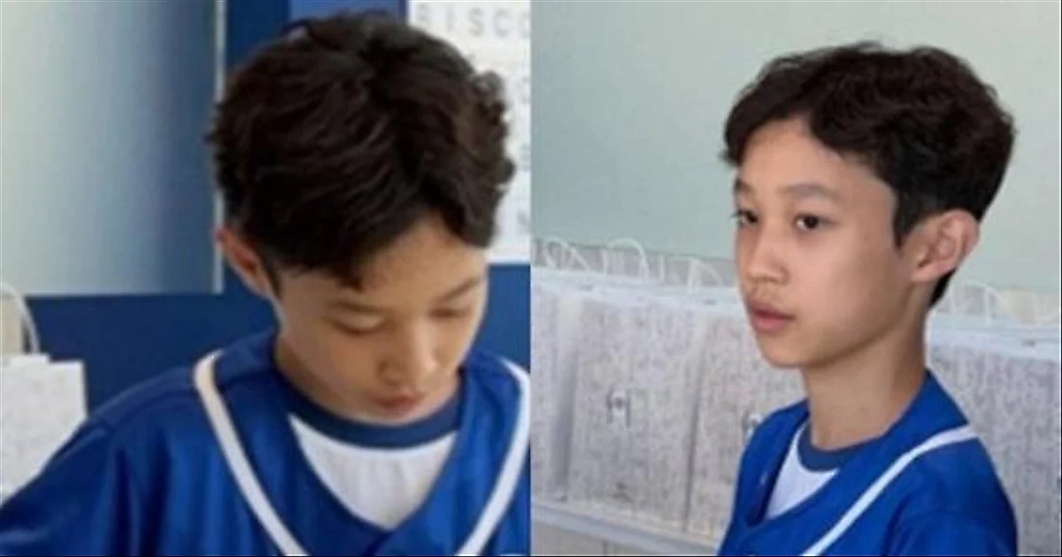 Jeong Jun-ha's son Roha shines as assistant at father's new shop