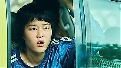 Lee Yeon transforms from 'IU's secretary' to hot-tempered wrestler in 'The Journey to Gye…
