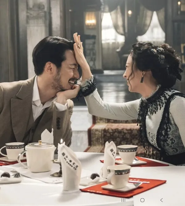 Kim Min-jung gợi nhớ 'Mr. Sunshine' - Lee Byung-hun, Byun Yo-han, Yoo Yeon-seok: 'Ngày ấy thật thanh xuân'