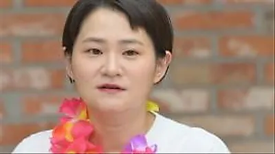 Kim Shin-young to take 3-month hiatus from radio show