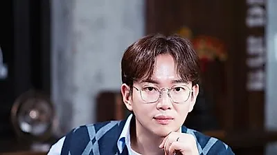 Jang Sung-kyu khoan dung sau khi nhận tin nhắn chửi bới từ một người em cùng khu lúc 4 gi…