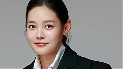 Ahn Hyun Mo joins SM C&C to expand broadcasting career