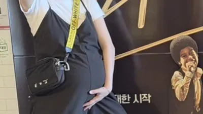 An Young-mi xem phim 'Michael' nhờ bố mẹ chồng trông con khi đang mang thai lần hai