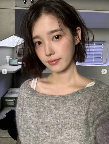 IU's Short Hair Panorama: 'Overflowing Vitality' Amidst Health Rumors