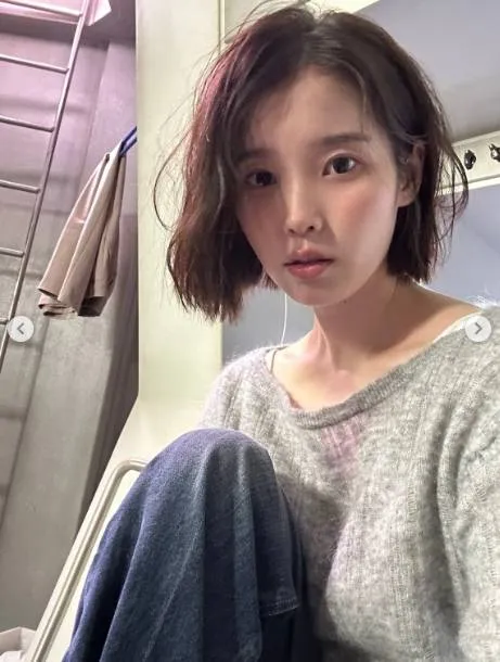 IU's Short Hair Panorama: 'Overflowing Vitality' Amidst Health Rumors