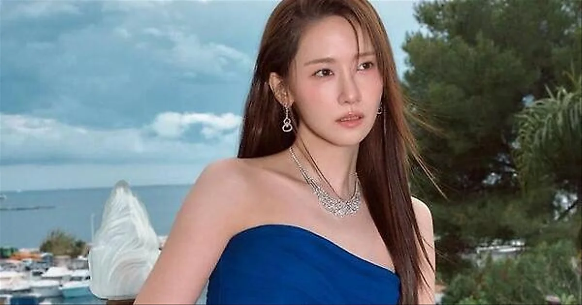 ユナ、カンヌを魅了する優雅なグラビアを公開「セクシーかつエレガント」