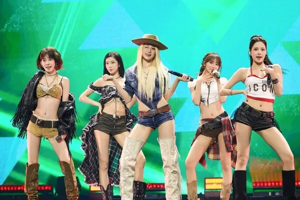 LE SSERAFIM、BTSに続く快挙！米「iHeartRadio」のステージを席巻