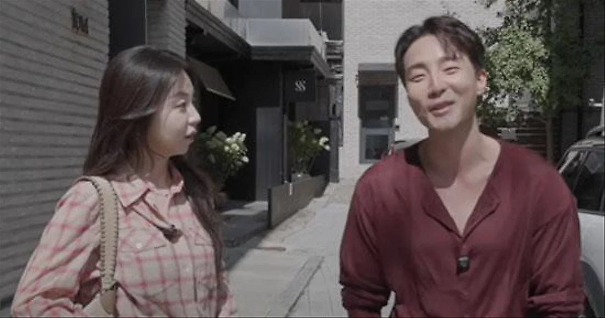 Ahn So Hee gặp rắc rối khi tiết lộ tình bạn 10 năm với Roy Kim
